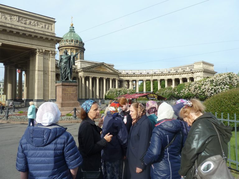 P1250879_У Казанского собора