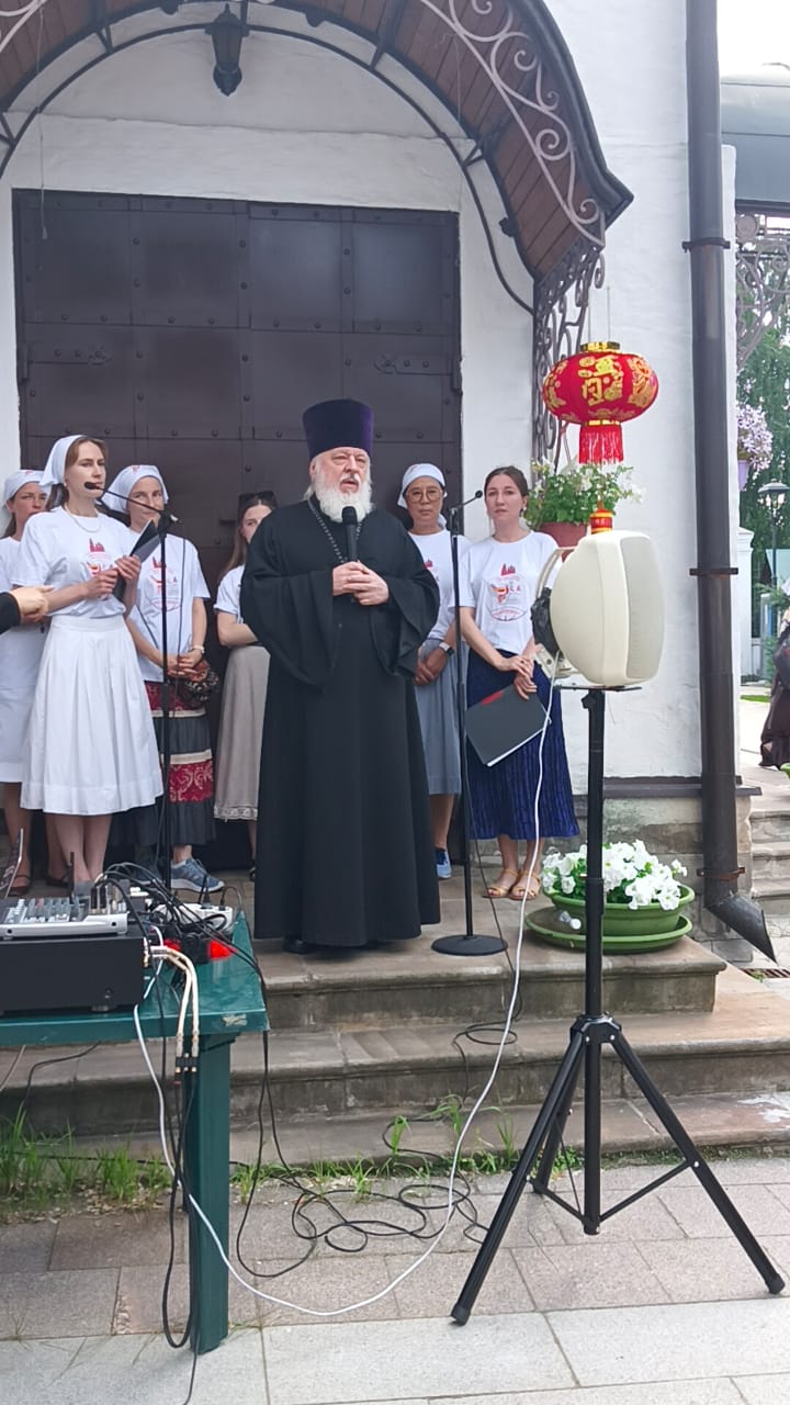 Молодежь храма святых Бориса и Глеба в Зюзине приняла участие в фестивале китайской народной культуры