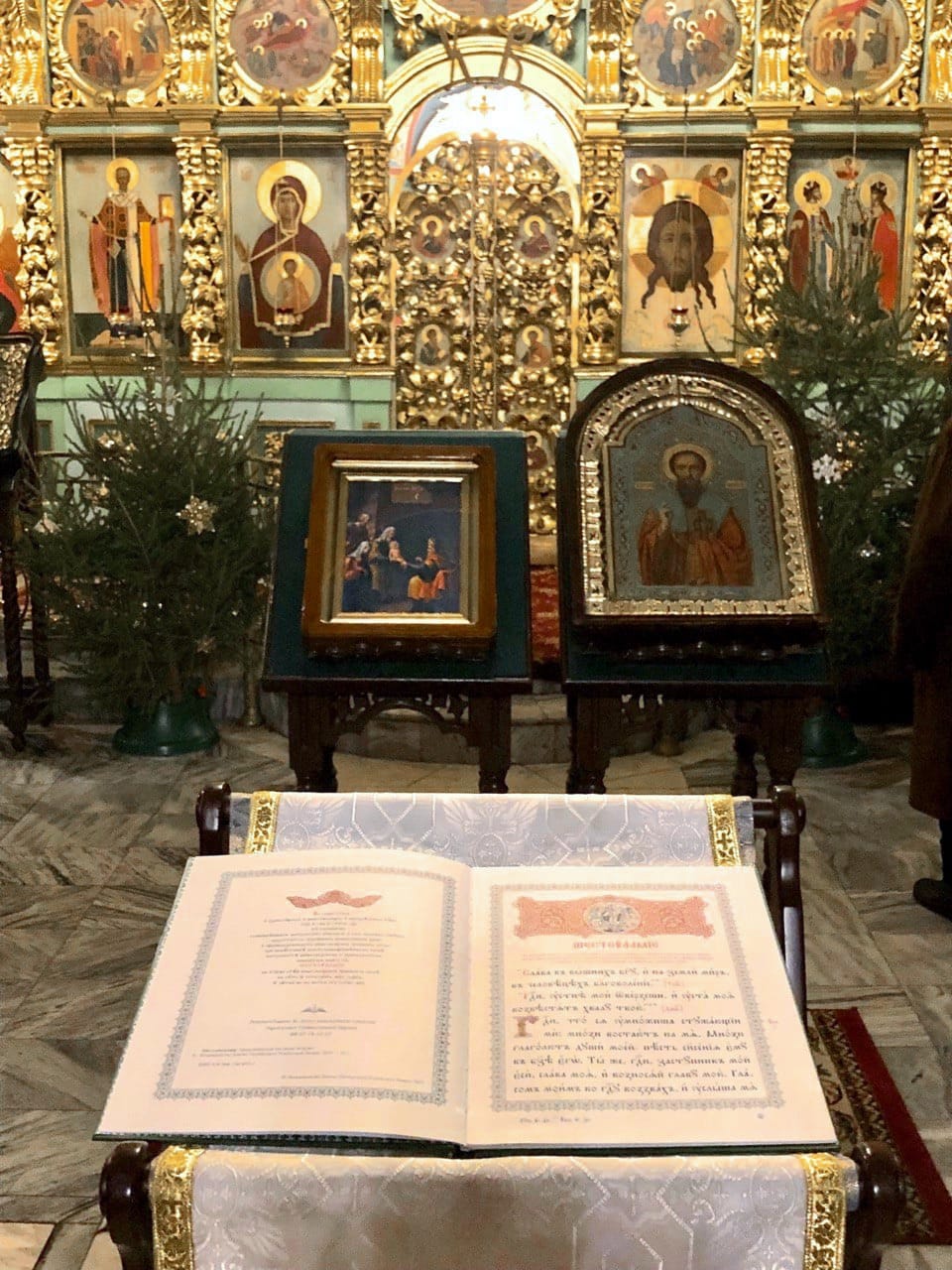 «Всех Господь обрезание терпит и человеческая прегрешения, яко Благ, обрезует»: приходская семья храма святых Бориса и Глеба в Зюзине собралась на праздник Обрезания Господня