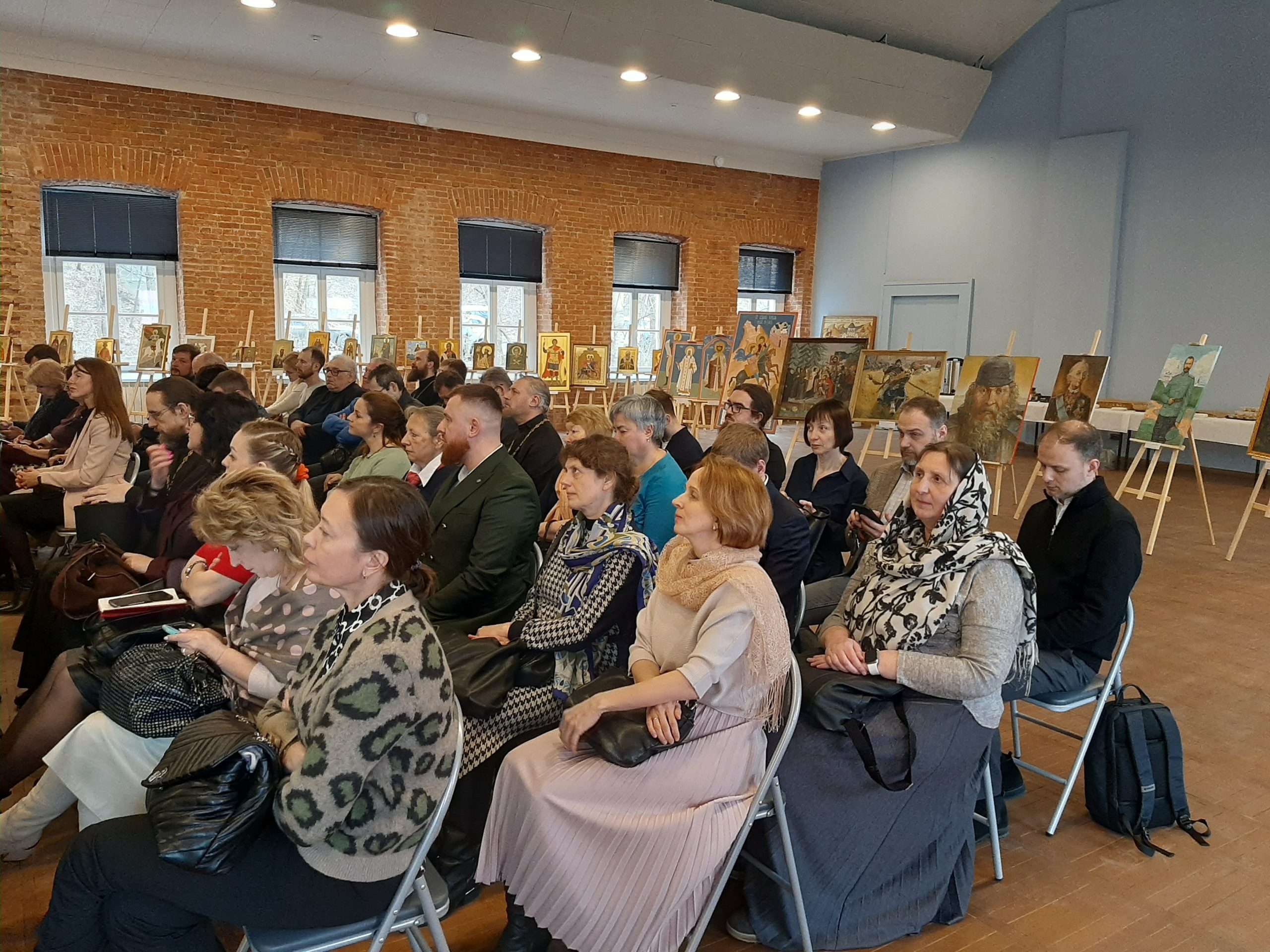 Представитель храма святых князей Бориса и Глеба в Зюзине приняла участие во встрече общественных методистов Юго-Западного викариатства с директорами общеобразовательных школ ЮЗАО