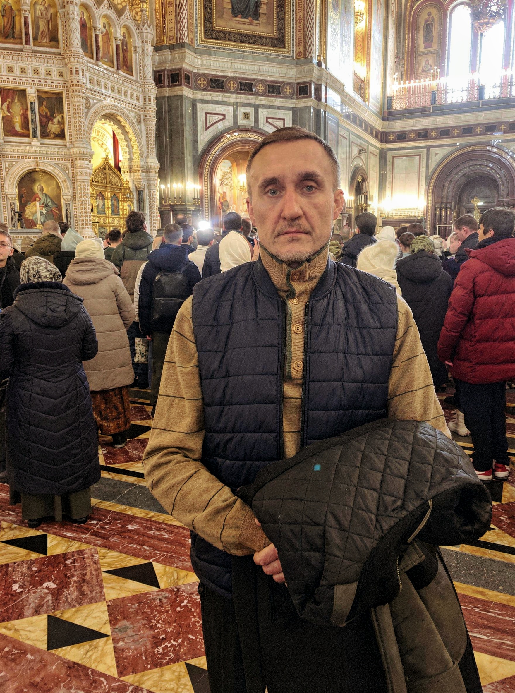 Руководитель молодежного объединения храма святых мучеников и страстотерпцев Бориса и Глеба в Зюзине в День православной молодежи присутствовал на патриаршем богослужении