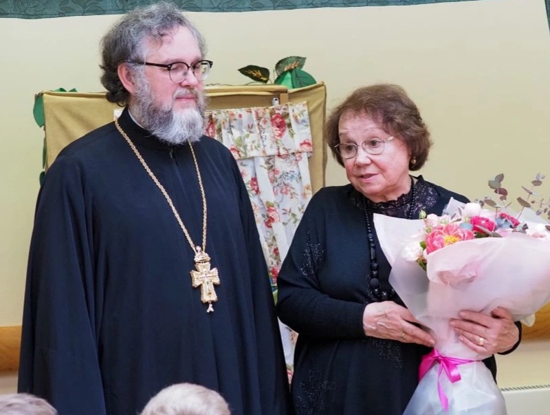 Директора Воскресной школы храма святых князей Бориса и Глеба в Зюзине поздравили с памятной датой со дня рождения