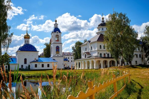 Приглашаем на автобусную паломническую поездку «Родина святого благоверного князя Александра Невского и Николо‑Сольбинский женский монастырь» 29 августа 2026 года.